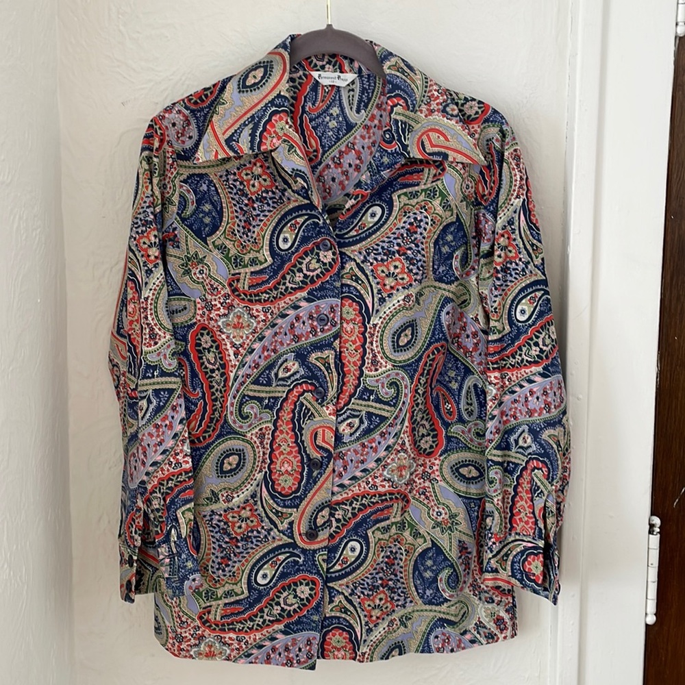 VINTAGE Permanent Press Button Down Blouse Women’s Mutli Color Paisley